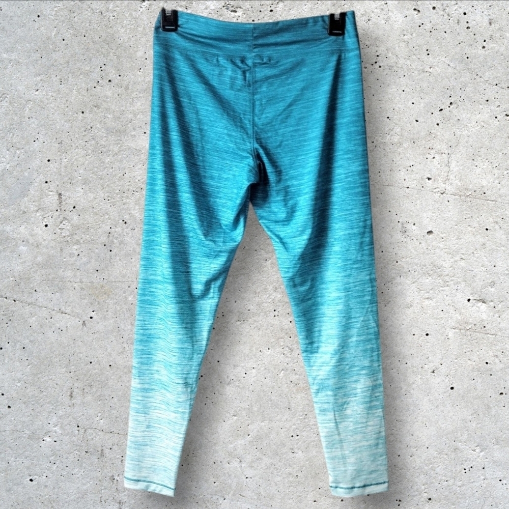 Girls Xersion Blue Gradient Athletic Leggings Size XL - Picture 2 of 4
